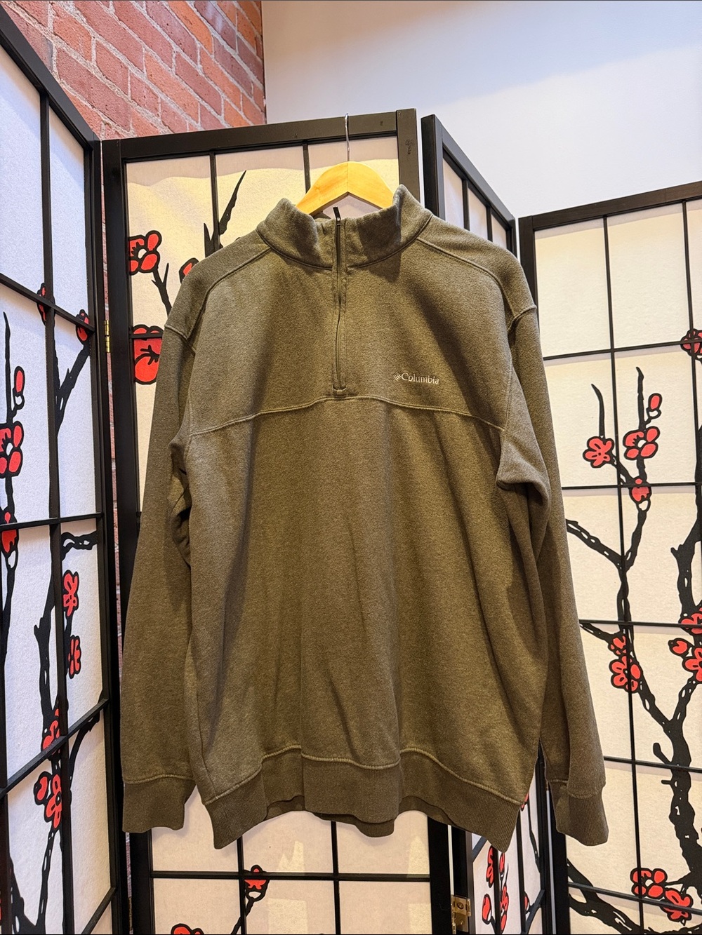 Columbia Olive Green Quarter-Zip Men's Pullover